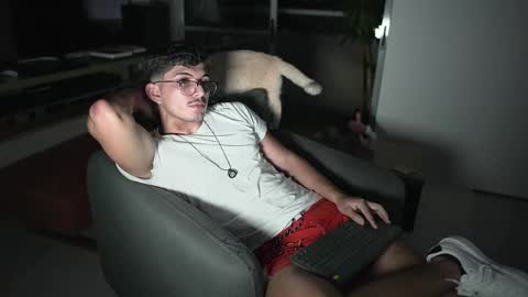 SIMOON online show from 12-16-25, 05:34