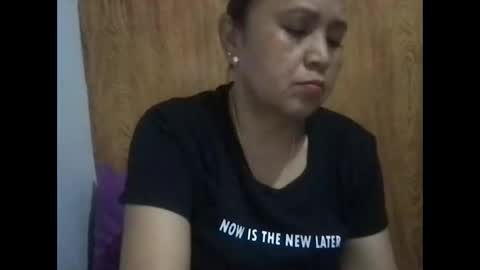 Snapshot of simplecity45 chatting on 12-30-24, 10:43 Carolyn online show from 12-30-24, 10:43