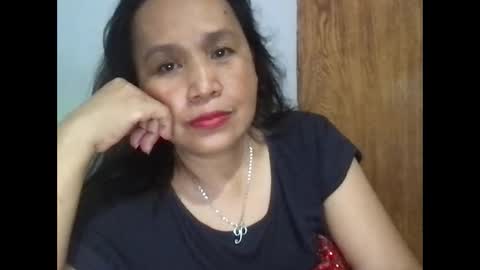 Snapshot of simplecity45 chatting on 02-03-25, 12:03 Carolyn online show from 02-03-25, 12:03