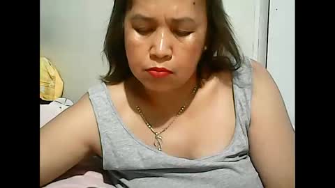 Snapshot of simplecity45 chatting on 10-03-25, 11:18 Carolyn online show from 10-03-25, 11:18