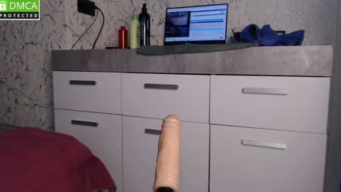 regina online show from 12-04-24, 09:29