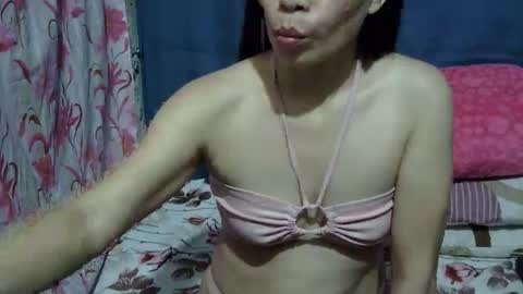 Snapshot of simply_me143 chatting on 02-08-26, 11:46 mia online show from 02-08-26, 11:46