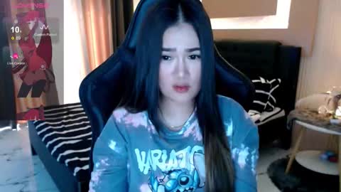 Adrianna Fowler online show from 01-16-26, 01:31