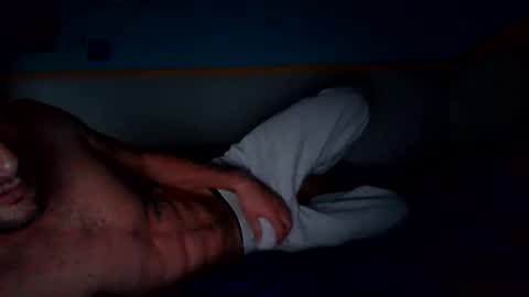 Snapshot of simplytoobored chatting on 04-06-26, 12:50 simplytoobored online show from 04-06-26, 12:50