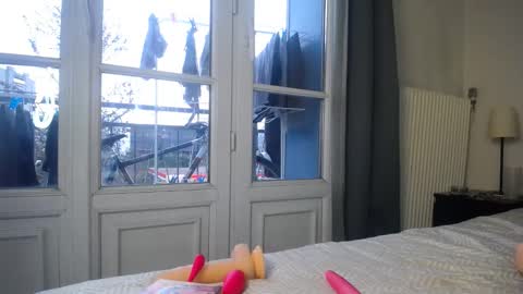 Snapshot of simur_sahso chatting on 12-05-24, 03:39 Sofi wed. - sat. 11am - 11 pm and Santi with Sofi sun.. - tue. 11 am - 5 pm europe online show from 12-05-24, 03:39