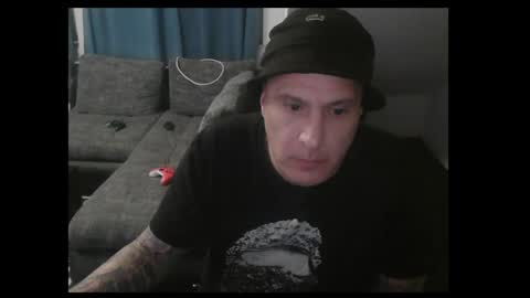 sinalco1975 online show from 04-26-26, 01:03