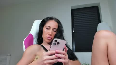 Snapshot of sincerelyc chatting on 07-01-26, 08:52 C online show from 07-01-26, 08:52