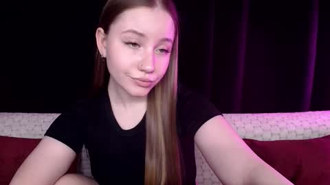 Snapshot of sindiwatsoon chatting on 01-16-25, 04:39 Sindi online show from 01-16-25, 04:39