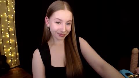 Snapshot of sindiwatsoon chatting on 11-04-25, 12:04 Sindi online show from 11-04-25, 12:04