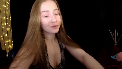 Snapshot of sindiwatsoon chatting on 04-28-26, 07:19 Sindi online show from 04-28-26, 07:19