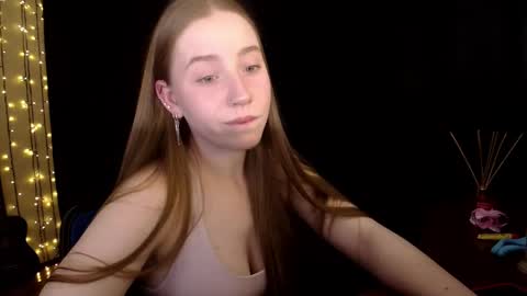 Snapshot of sindiwatsoon chatting on 05-20-26, 02:23 Sindi online show from 05-20-26, 02:23