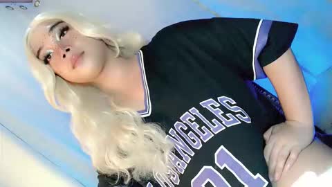 sinful_sirenity69 online show from 04-07-26, 05:57