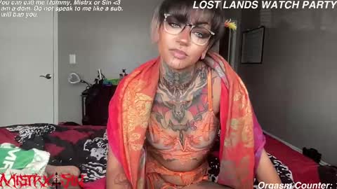 Snapshot of sinfulincubus chatting on 09-20-25, 09:49 Mistrx Sin online show from 09-20-25, 09:49