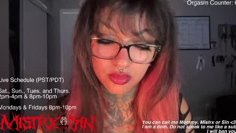 Snapshot of sinfulincubus chatting on 06-07-26, 12:15 Mistrx Sin online show from 06-07-26, 12:15