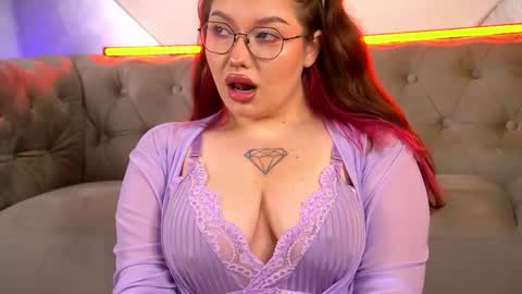 Snapshot of sinfull_angel chatting on 05-01-26, 04:39 sinfull angel online show from 05-01-26, 04:39