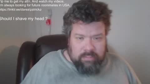 Snapshot of singledude_69 chatting on 10-31-25, 06:31 SingleDude 69 online show from 10-31-25, 06:31