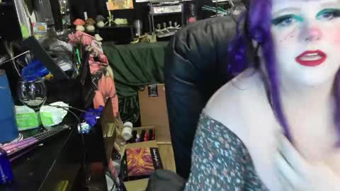 Sinstress hemlock online show from 04-24-26, 02:14