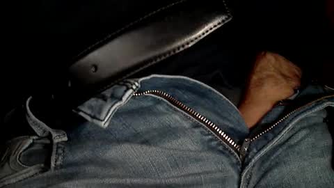 Alex online show from 01-05-25, 06:35