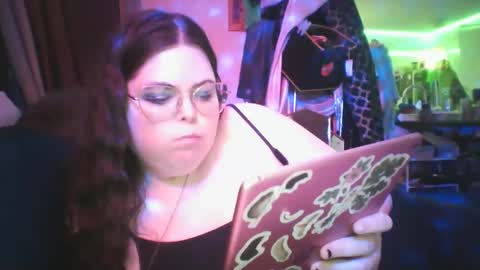 Siofra online show from 02-21-25, 10:59