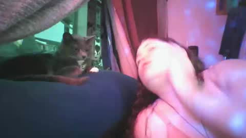 Siofra online show from 02-24-25, 10:58