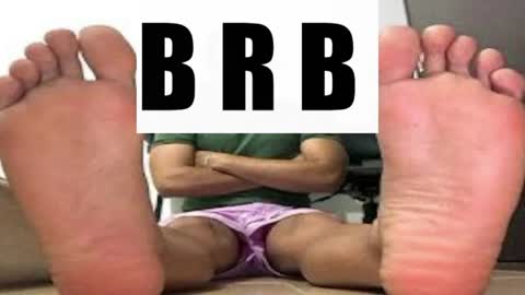 only foot                         worshipers here online show from 04-21-26, 03:02