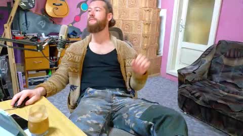 I am The Fourth and only Sir. Pelo online show from 03-18-26, 06:05