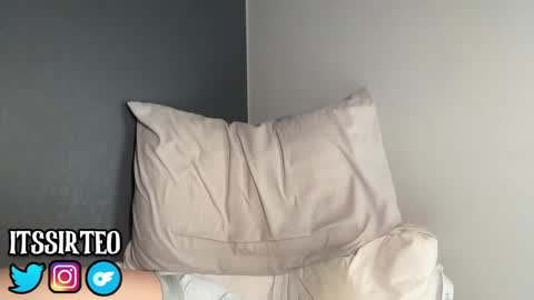 Snapshot of sir_teo chatting on 02-04-25, 07:55 SIR TEO online show from 02-04-25, 07:55