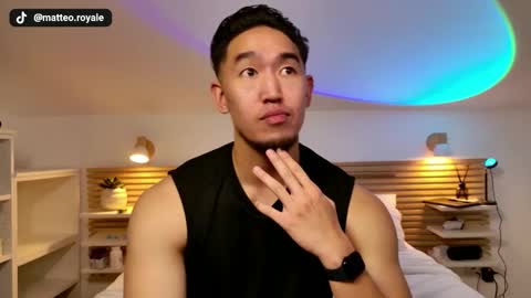 Snapshot of sir_teo chatting on 05-13-26, 02:03 SIR TEO online show from 05-13-26, 02:03