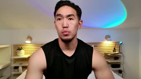Snapshot of sir_teo chatting on 05-20-26, 01:50 SIR TEO online show from 05-20-26, 01:50