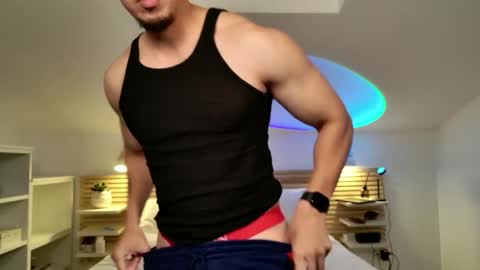 Snapshot of sir_teo chatting on 05-21-26, 03:08 SIR TEO online show from 05-21-26, 03:08
