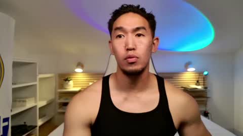 Snapshot of sir_teo chatting on 06-11-26, 05:00 SIR TEO online show from 06-11-26, 05:00