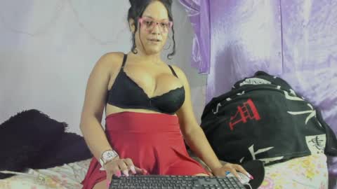 Snapshot of sirena_dirtysexxx chatting on 04-19-26, 10:34 Sirena Fuentes online show from 04-19-26, 10:34