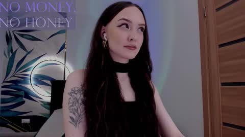 Snapshot of sirenaswhisper chatting on 02-04-26, 07:31 Goddess Sirena online show from 02-04-26, 07:31