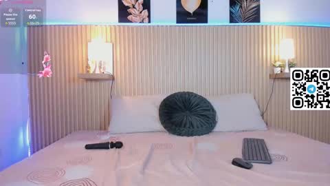 Snapshot of sirenita_xoxo chatting on 10-10-25, 09:41 Sirenita online show from 10-10-25, 09:41