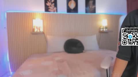 Snapshot of sirenita_xoxo chatting on 10-12-25, 09:41 Sirenita online show from 10-12-25, 09:41