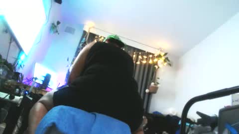 RESPONDS WELL TO ... online show from 12-14-25, 04:34