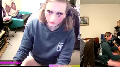 Snapshot of sissycdmish chatting on 11-27-25, 02:52 SissyCDMish online show from 11-27-25, 02:52