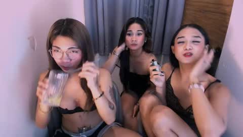 sissycumdumpster_goldey online show from 04-25-26, 08:17