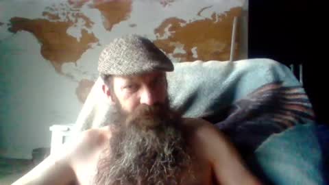 sitonmybeardxxx online show from 06-07-26, 07:28