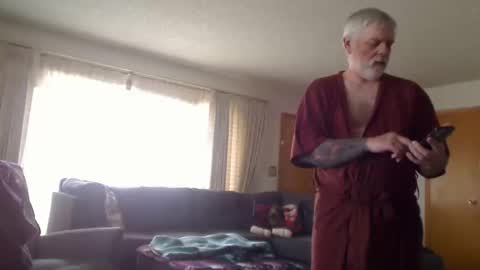 sixinchcock96 online show from 04-17-26, 08:12