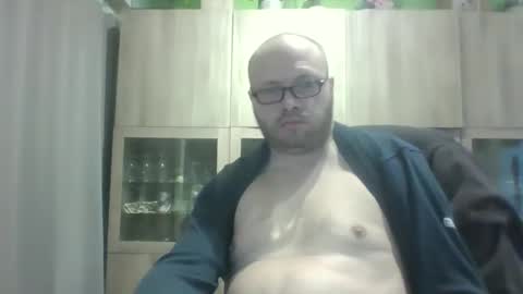 Snapshot of sixten113 chatting on 03-27-26, 07:03 sixten113 online show from 03-27-26, 07:03