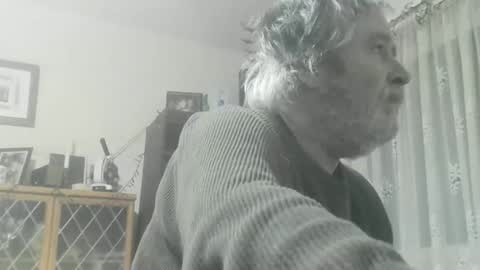 Mickey B online show from 12-13-25, 08:04