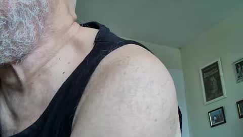 Mickey B online show from 01-16-26, 02:43