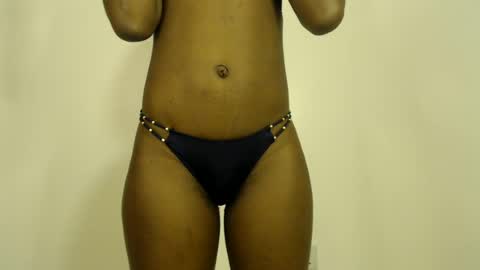Snapshot of sizzly_ass chatting on 07-14-26, 02:45 sizzly_ass online show from 07-14-26, 02:45