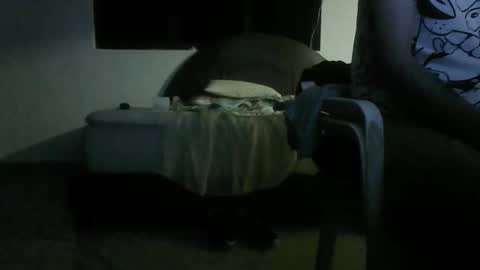 Snapshot of skanky_little_dolls chatting on 11-25-25, 11:54 skanky_little_dolls online show from 11-25-25, 11:54