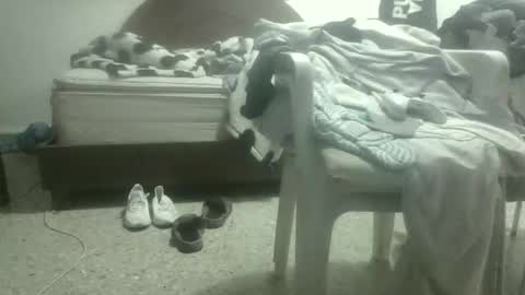 Snapshot of skanky_little_dolls chatting on 01-09-26, 01:41 skanky_little_dolls online show from 01-09-26, 01:41