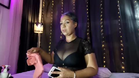 Skarlleth online show from 09-10-25, 01:44