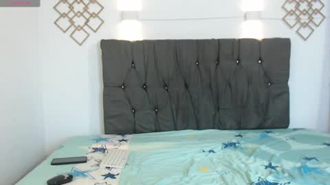 Skarleth online show from 02-11-25, 01:09