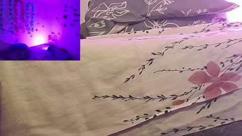 Snapshot of skarleth_diaz chatting on 09-11-25, 04:23 SKARLETH online show from 09-11-25, 04:23