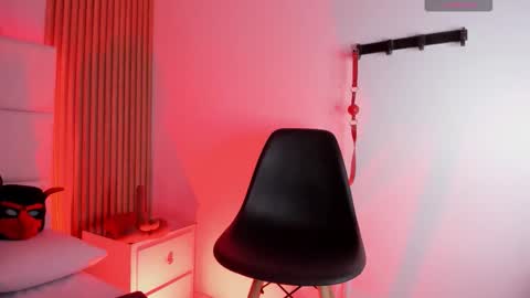 Snapshot of skarlethbelluci chatting on 02-24-26, 11:52 skarlethbelluci online show from 02-24-26, 11:52